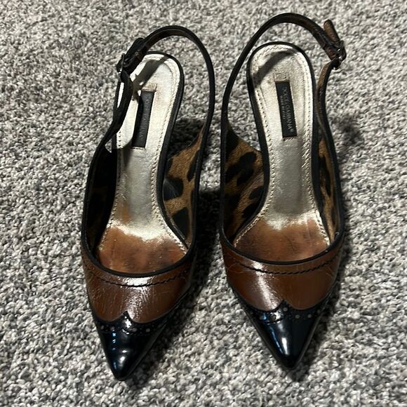 Dolce and Gabbana pointed sling back heels - Picture 2 of 6